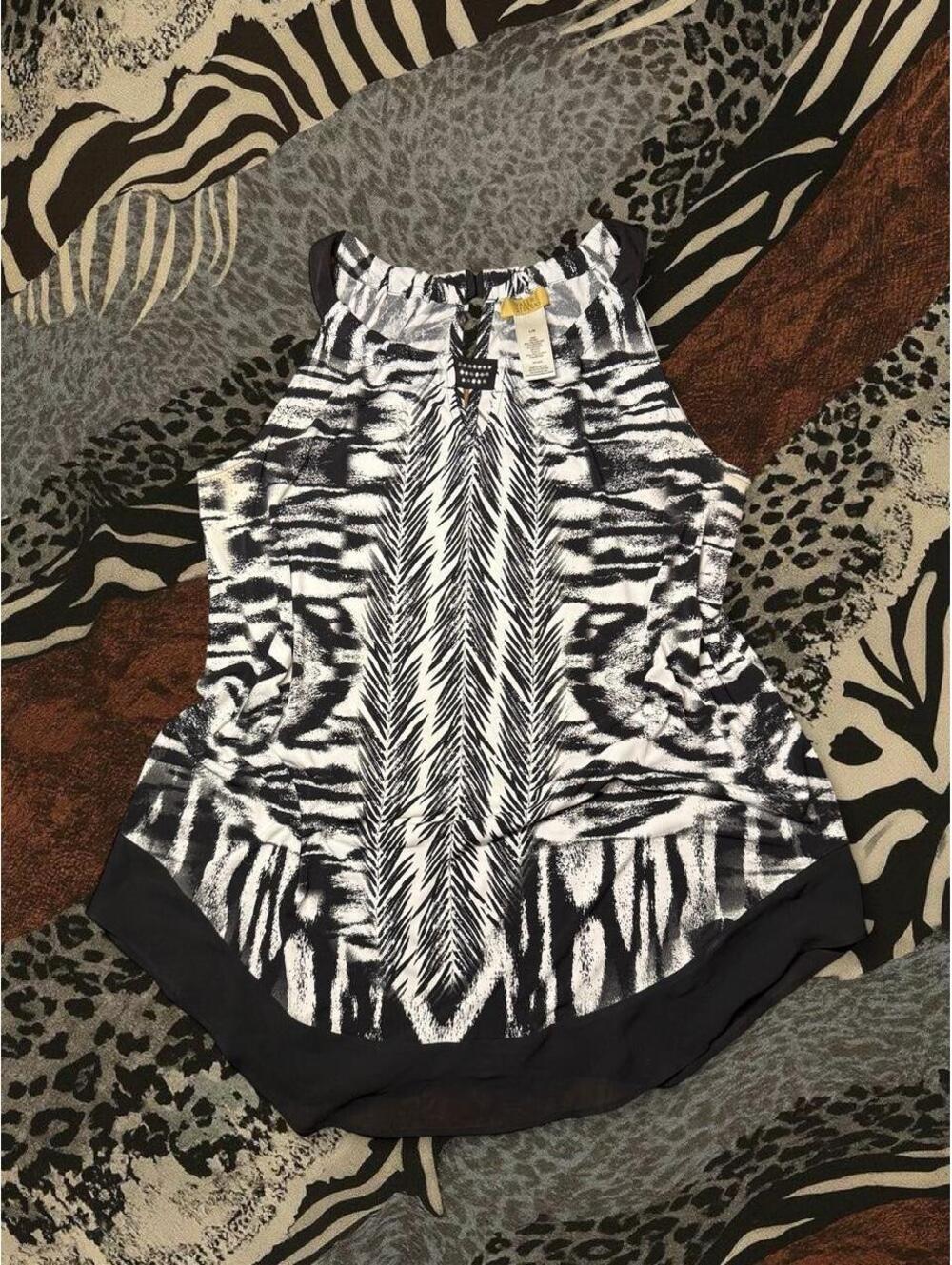 Valerie Stevens Women's Blous